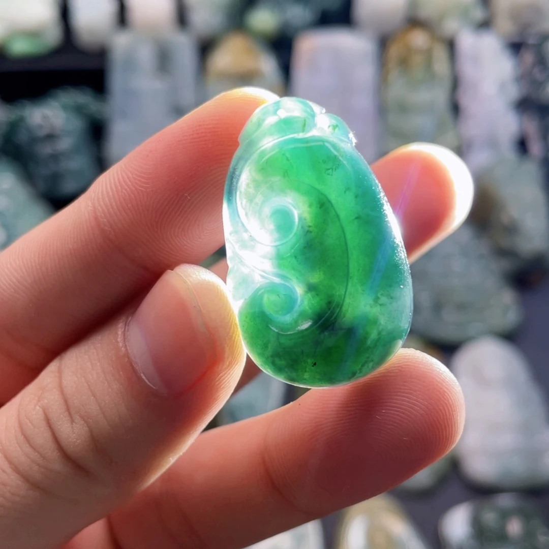 颈饰未镶嵌翡翠翡翠