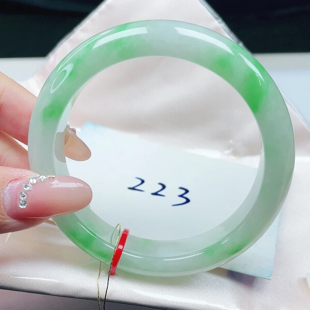 翡翠未镶嵌手镯正圈57