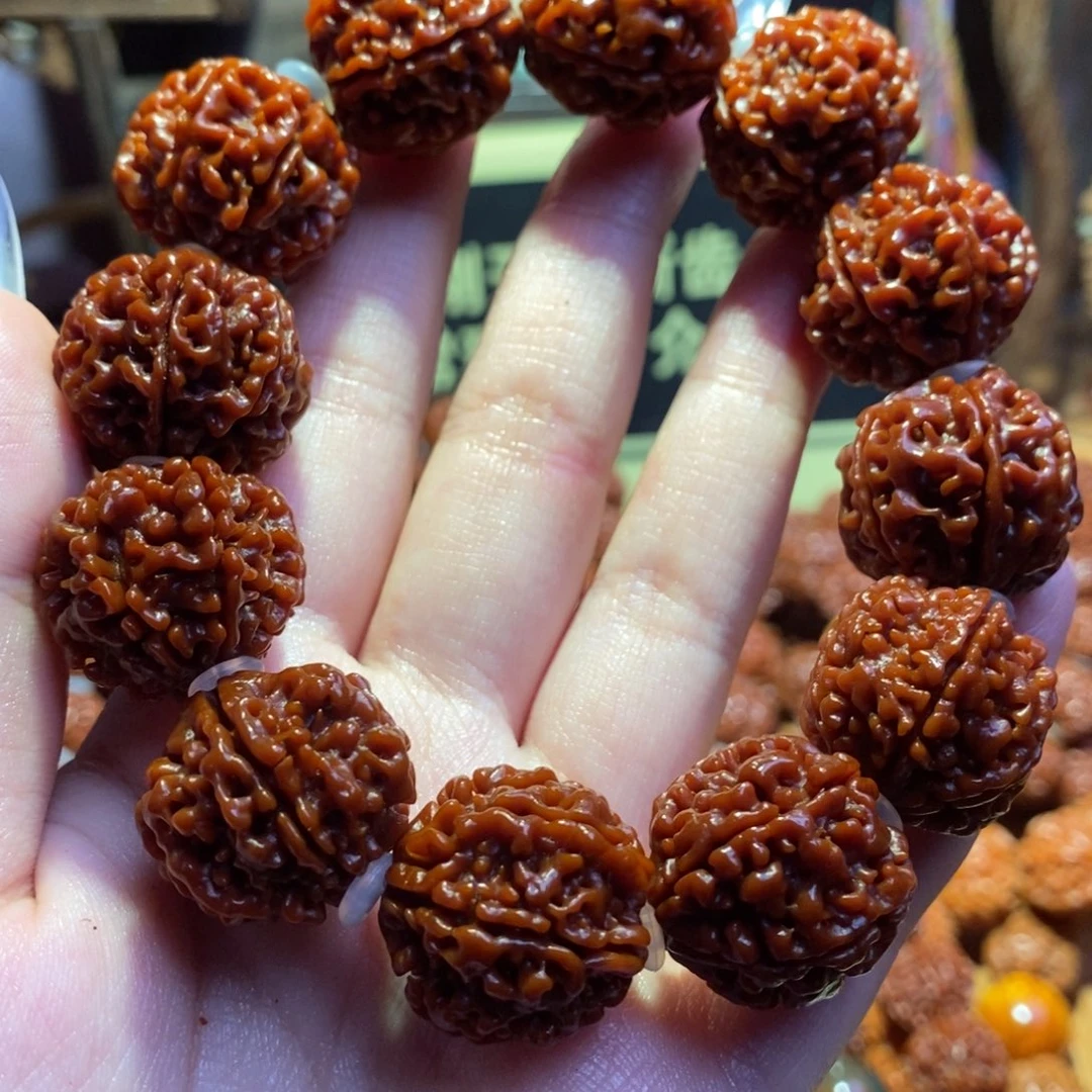 金刚菩提手串226原生态玉华