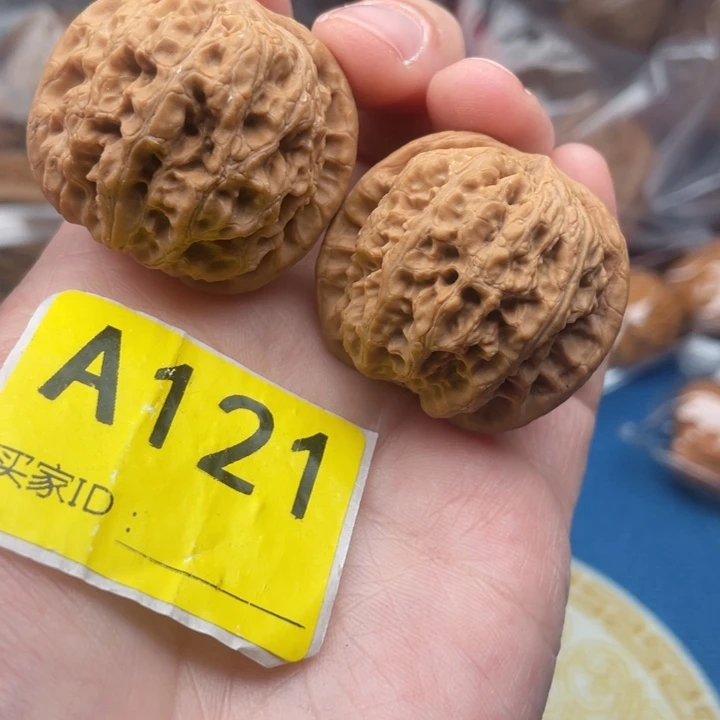 文玩核桃吊坠核桃