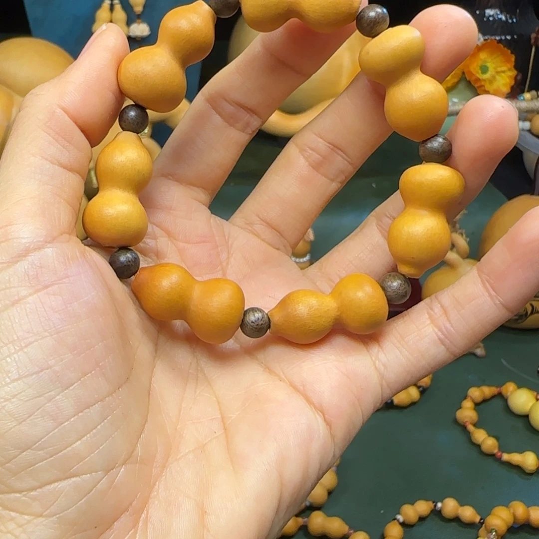 老皮草里金葫芦手串精品