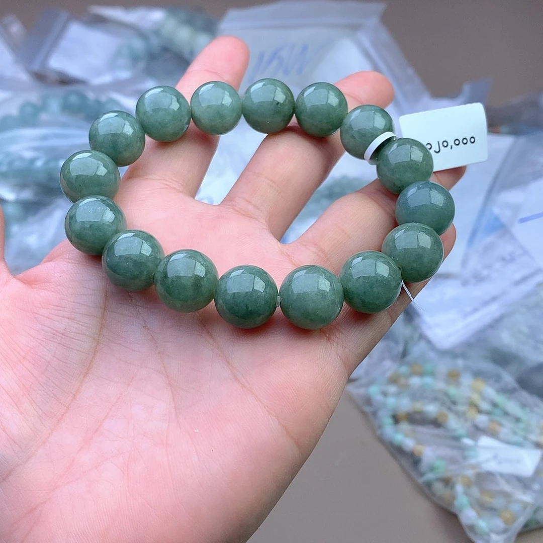 未镶嵌手串定制翡翠