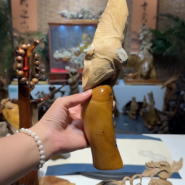 骑***速木质类金丝楠木家具摆件