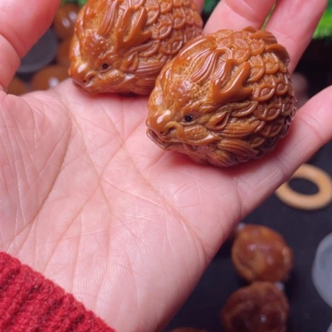 【闪购商品】手串/手链橄榄核35左右金币龙龟手球