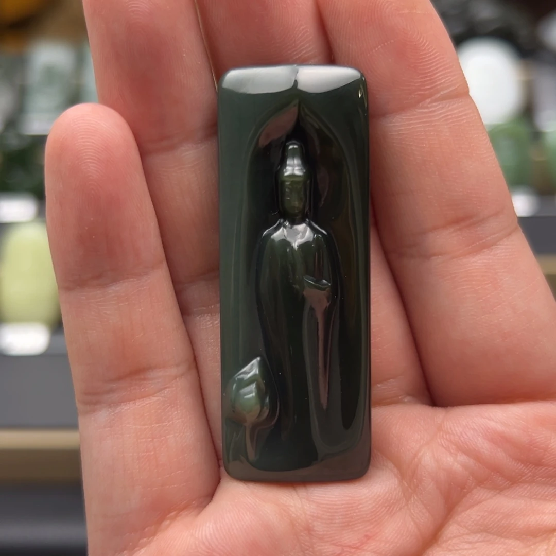 诺***和田玉未镶嵌挂件