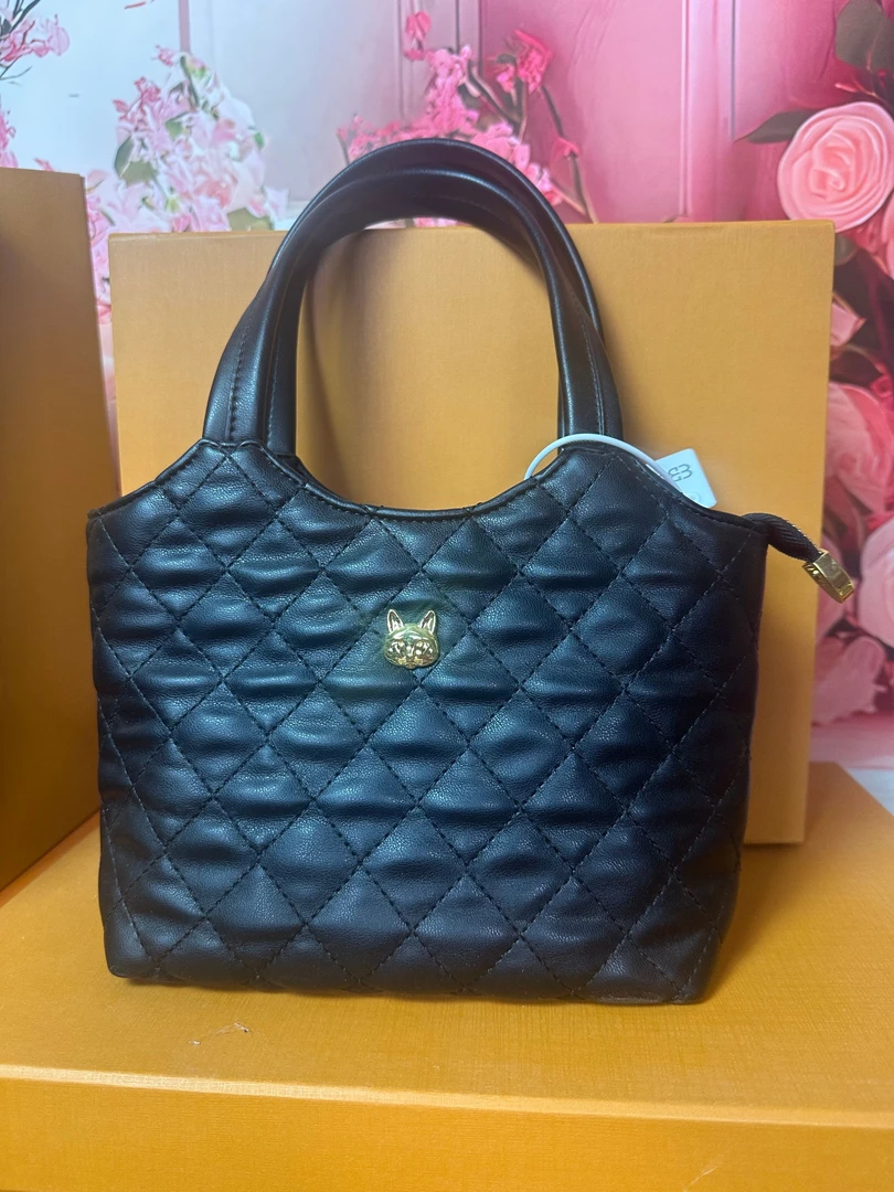 高级感包包大容量时尚简约单肩女包菱格绣线通勤托特包