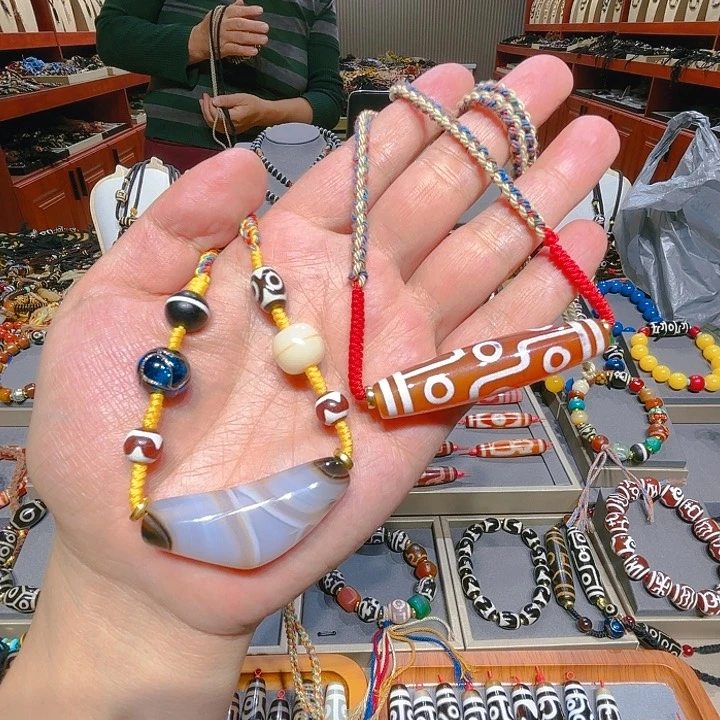 未镶嵌玛瑙/玉髓珠宝奇石