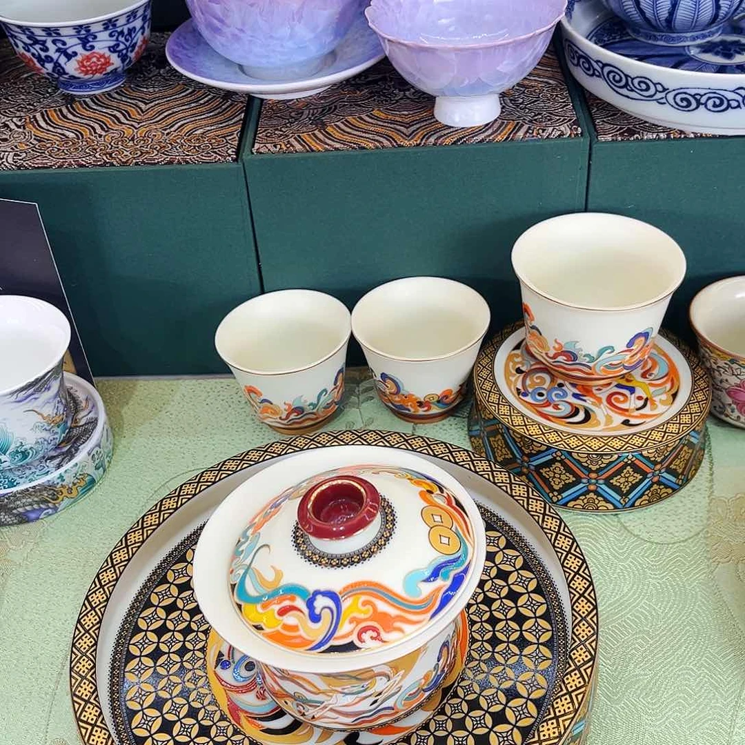 景德陶瓷景德陶瓷