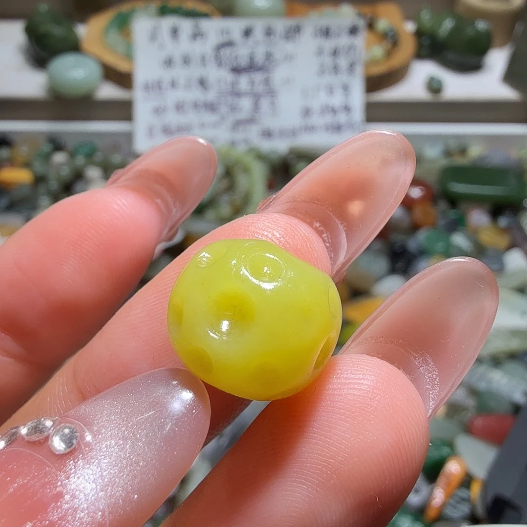 和田玉未镶嵌珠宝奇石