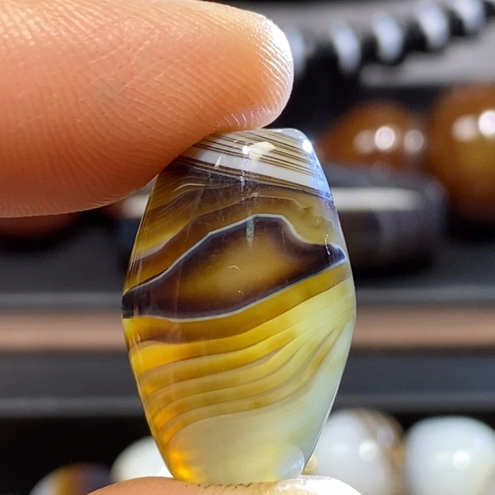 玛瑙/玉髓未镶嵌挂件