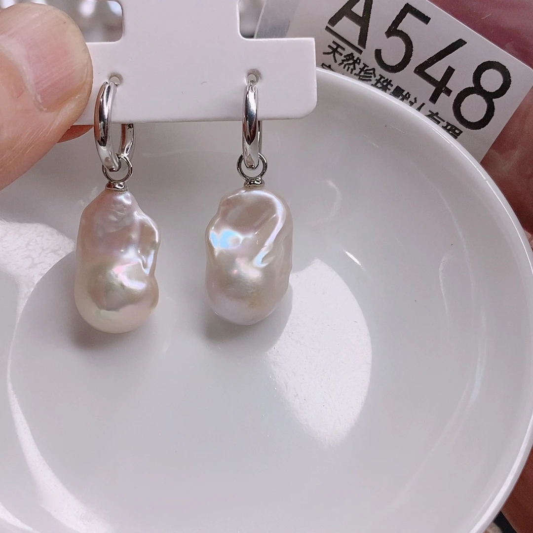 酥***.淡水珍珠未镶嵌颈饰