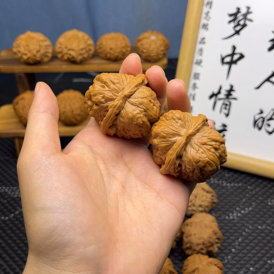 文玩核桃把件蛤蟆头44全打底