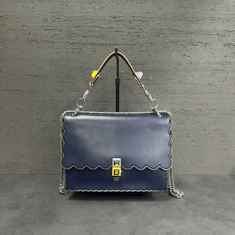 95新 FENDI/芬迪 /KIKI/单肩包/16559166