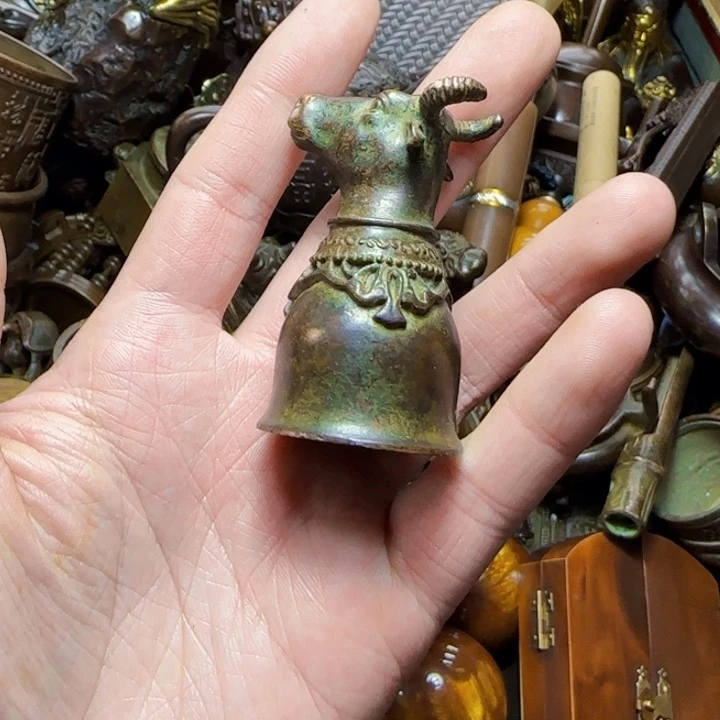 铜器把玩摆件链接