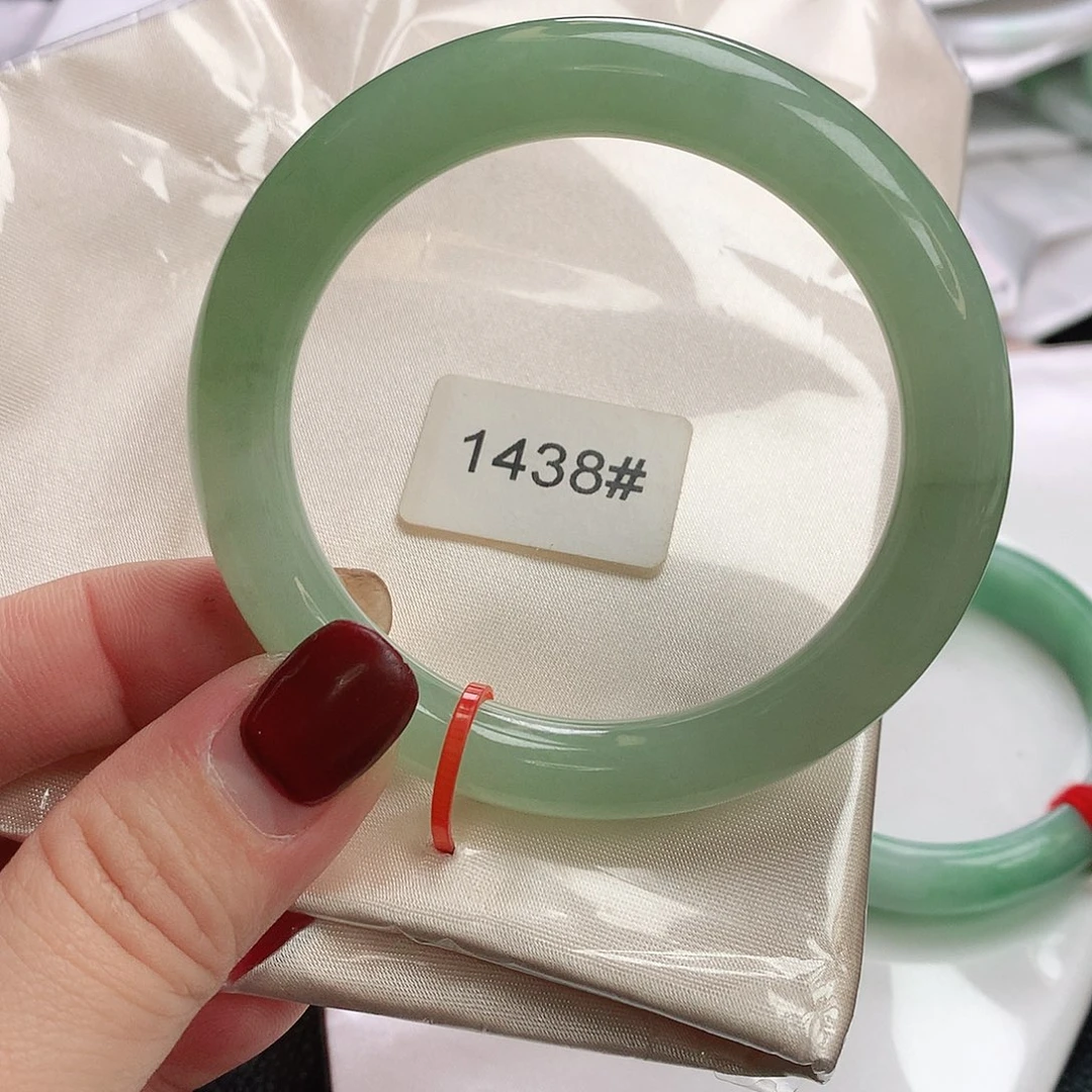 翡翠手镯未镶嵌圆条881438