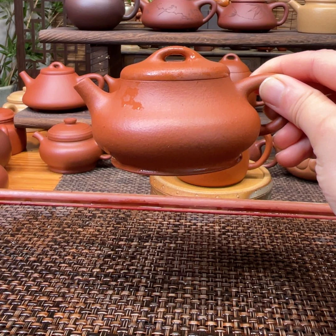 茶壶紫砂宜兴原矿紫砂手工制150