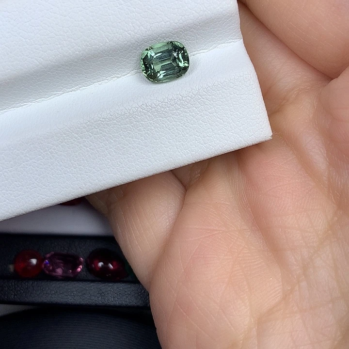 裸石碧玺未镶嵌1.33ct绿碧玺