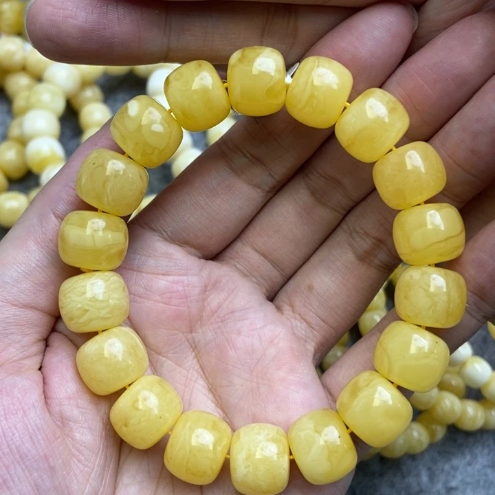 未镶嵌琥珀珠宝奇石有瑕疵