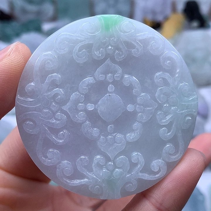 翡翠未镶嵌颈饰花开富贵两面工艺福利