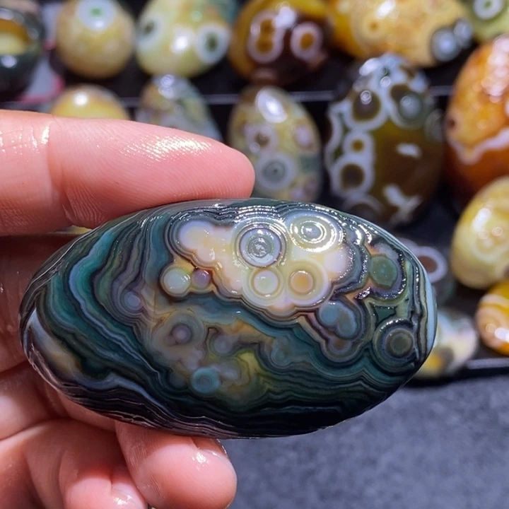 玛瑙/玉髓未镶嵌珠宝奇石100