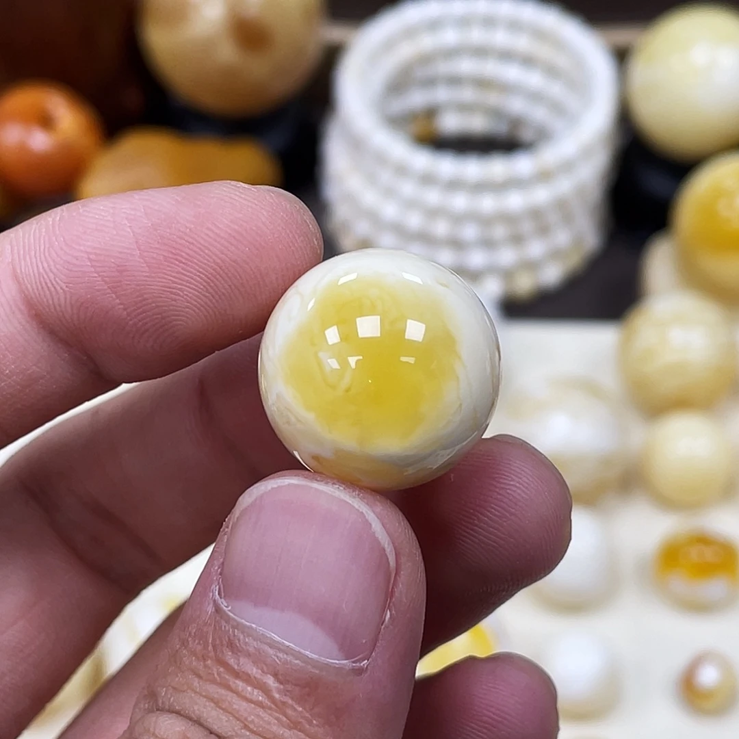 蜜蜡未镶嵌珠宝奇石19.5mm【溶洞金瓷白】圆珠