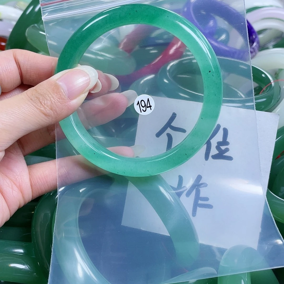 石英质玉手链未镶嵌63