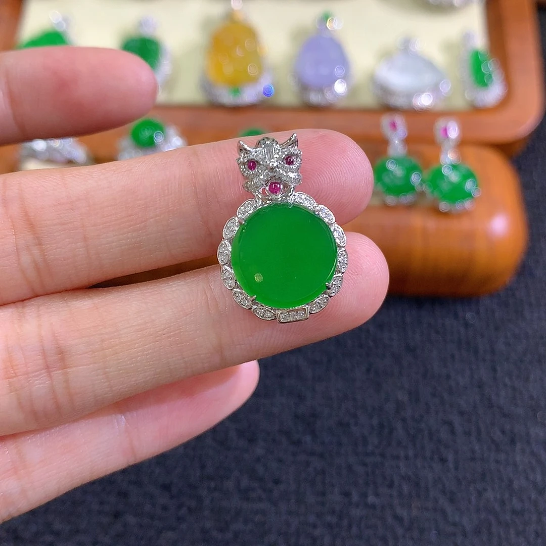 【闪购商品】翡翠18K金镶嵌吊坠(不含链)圆牌