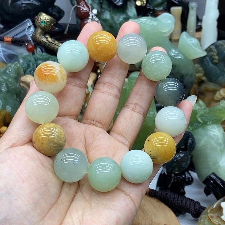 未镶嵌岫玉手链卡18