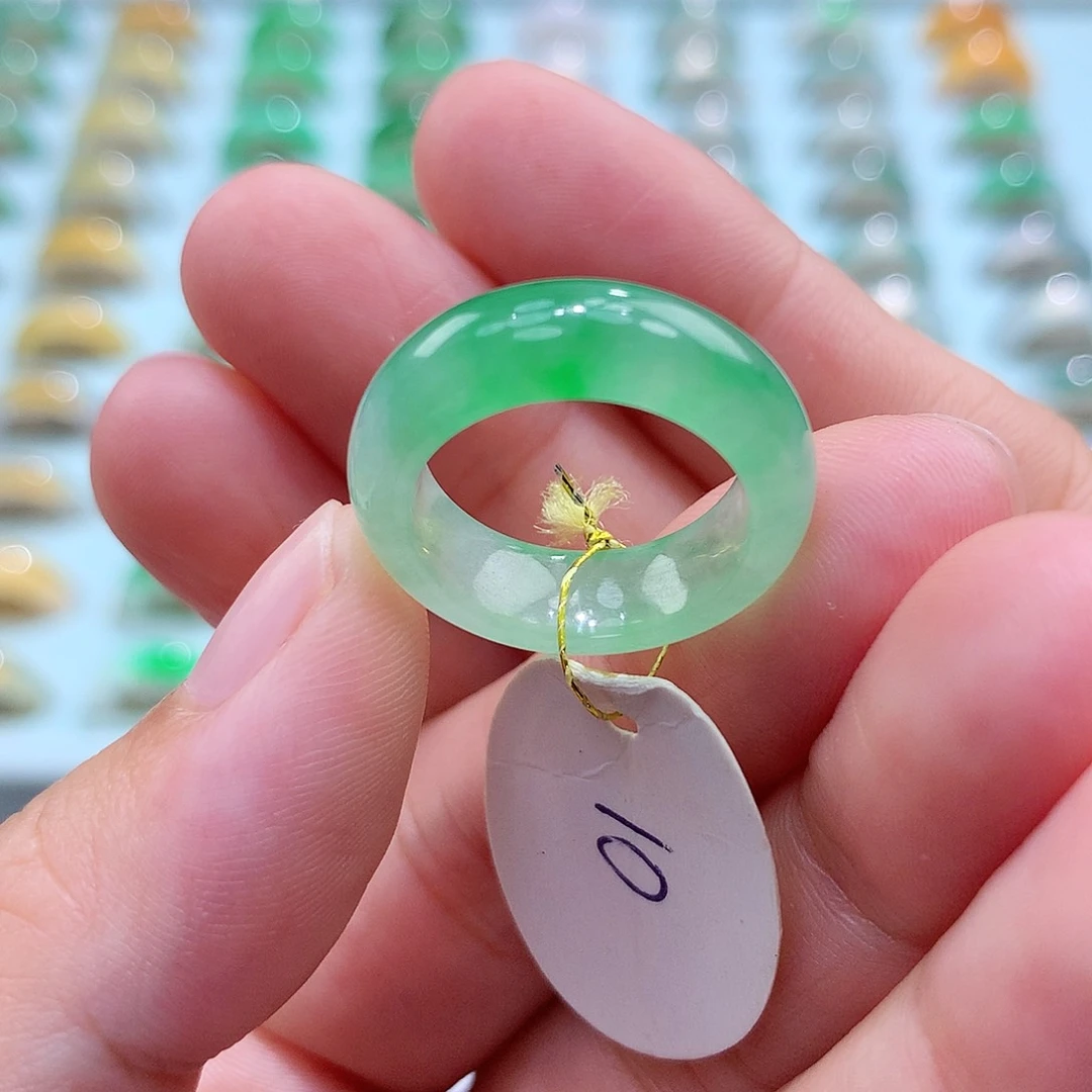 未镶嵌戒指翡翠10圈