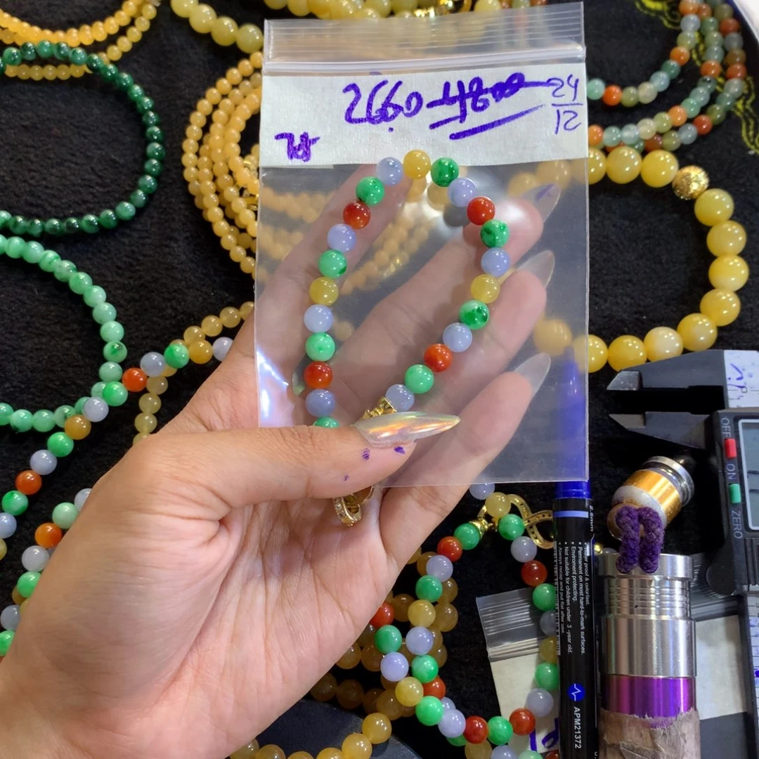 定制翡翠未镶嵌天然缅甸翡翠