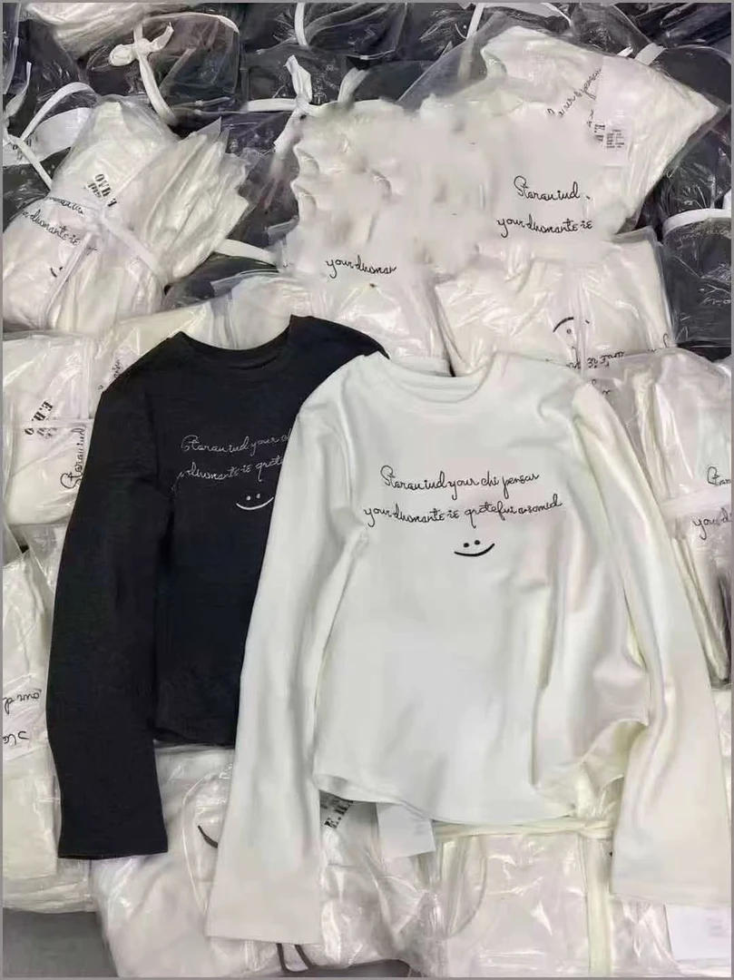 叙旧姑嫂 纯色笑脸T恤休闲百搭030