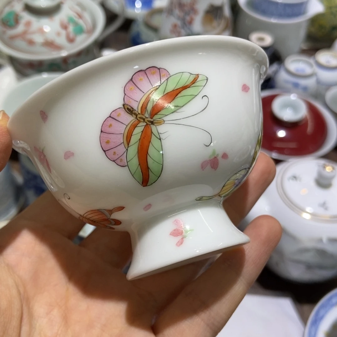 如***笙陶瓷艺术品的设计