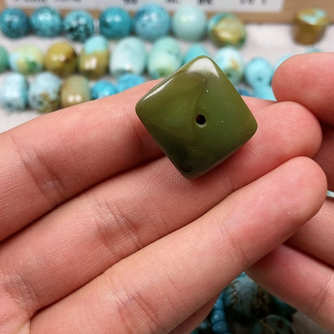 未镶嵌绿松石珠宝半成品