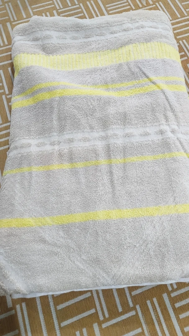 外贸纯棉黄米条纹毛圈浴巾柔软吸水90*170