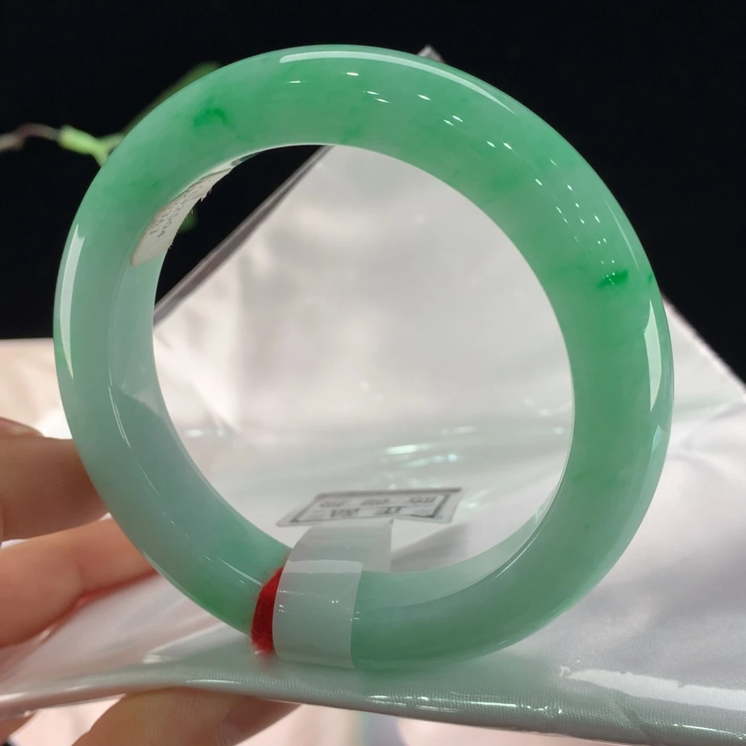 翡翠未镶嵌手镯0363