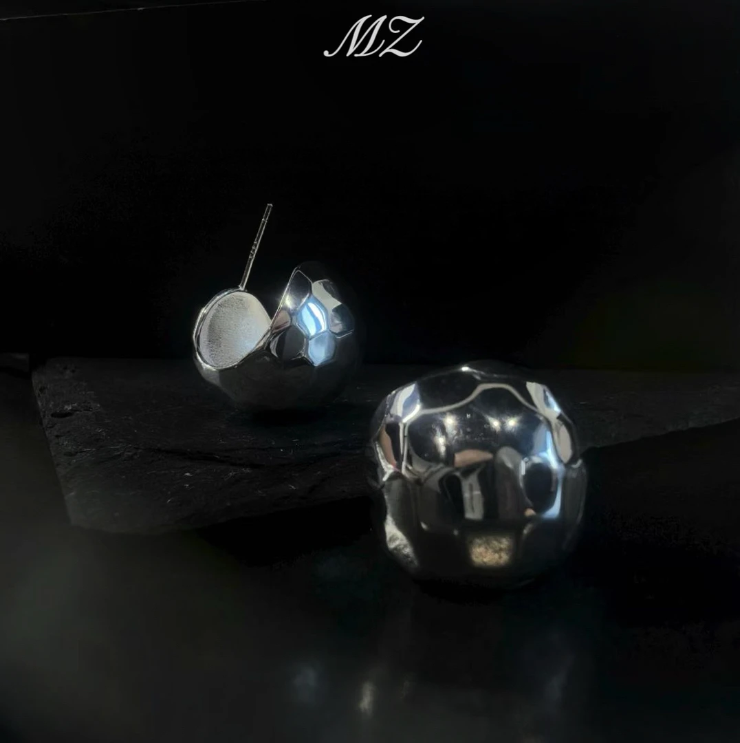 925银耳饰 重工纹理菱形耳环韩式简约时尚轻奢-敲面半球耳钉0536