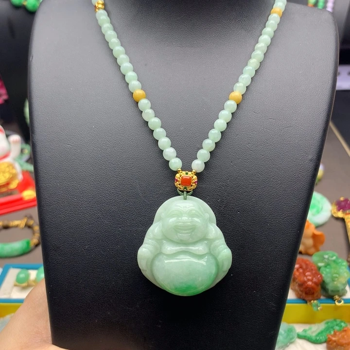 翡翠未镶嵌颈饰翡翠佛公