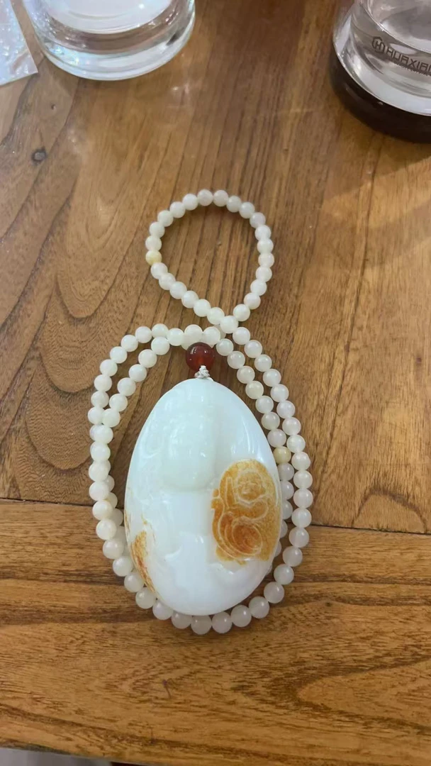 和田玉观音美美的