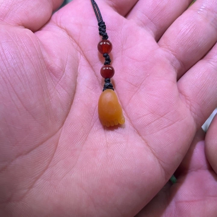 和田玉（糖玉）未镶嵌吊坠(不含链)