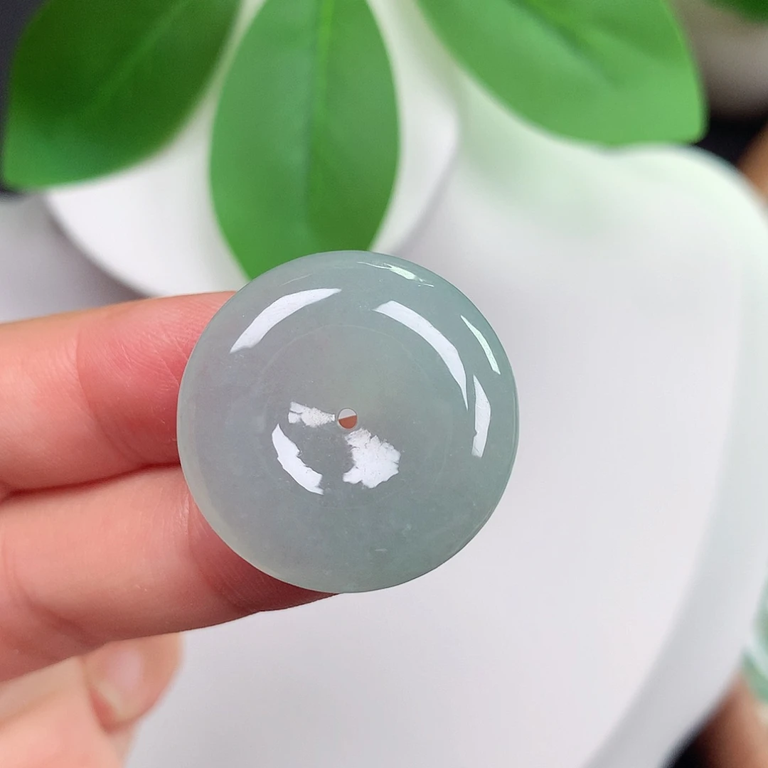 颈饰未镶嵌翡翠平安扣 25.1x6.1mm