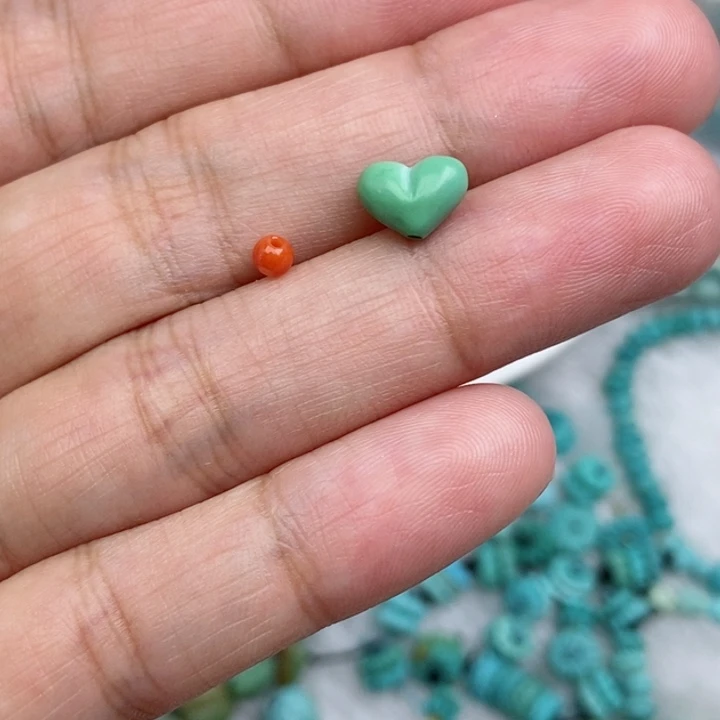 南红玛瑙未镶嵌珠宝奇石