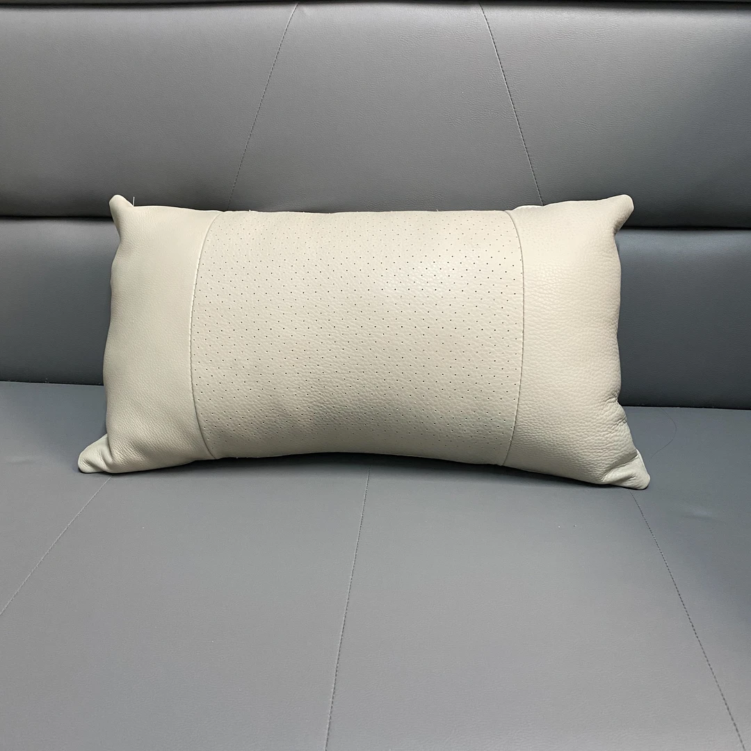 50+30头层牛皮靠枕真皮抱枕