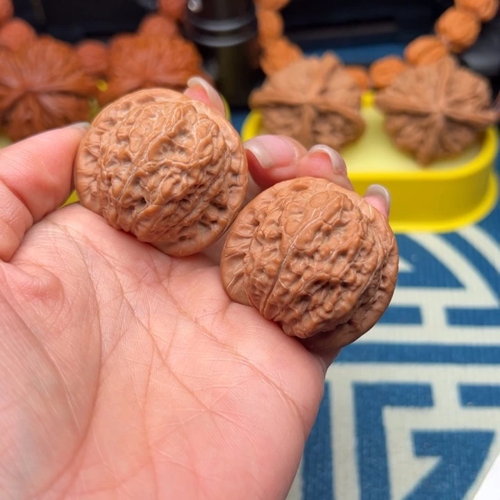 核桃文玩核桃雪麒麟