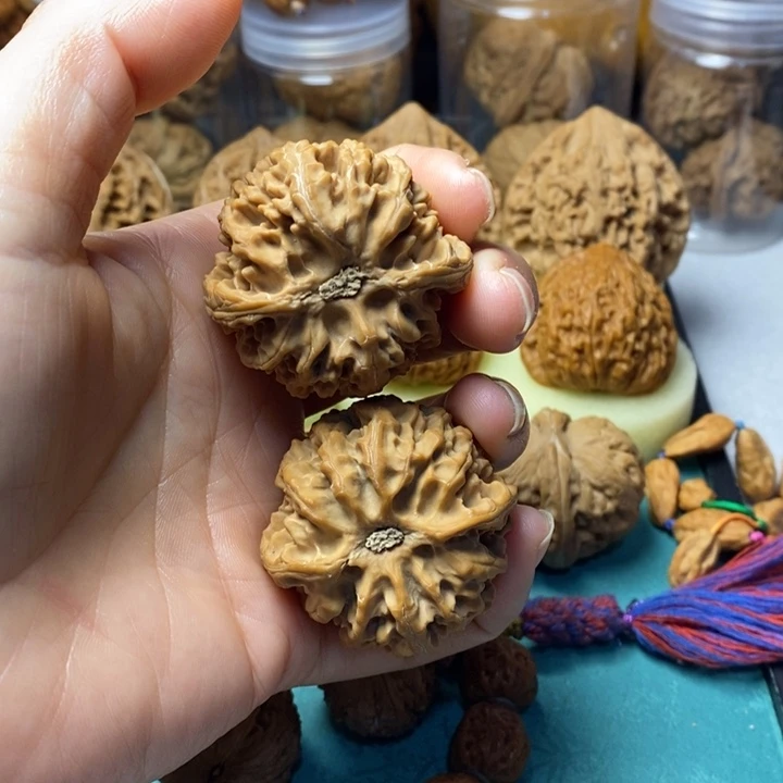 文玩核桃把件苹果园41