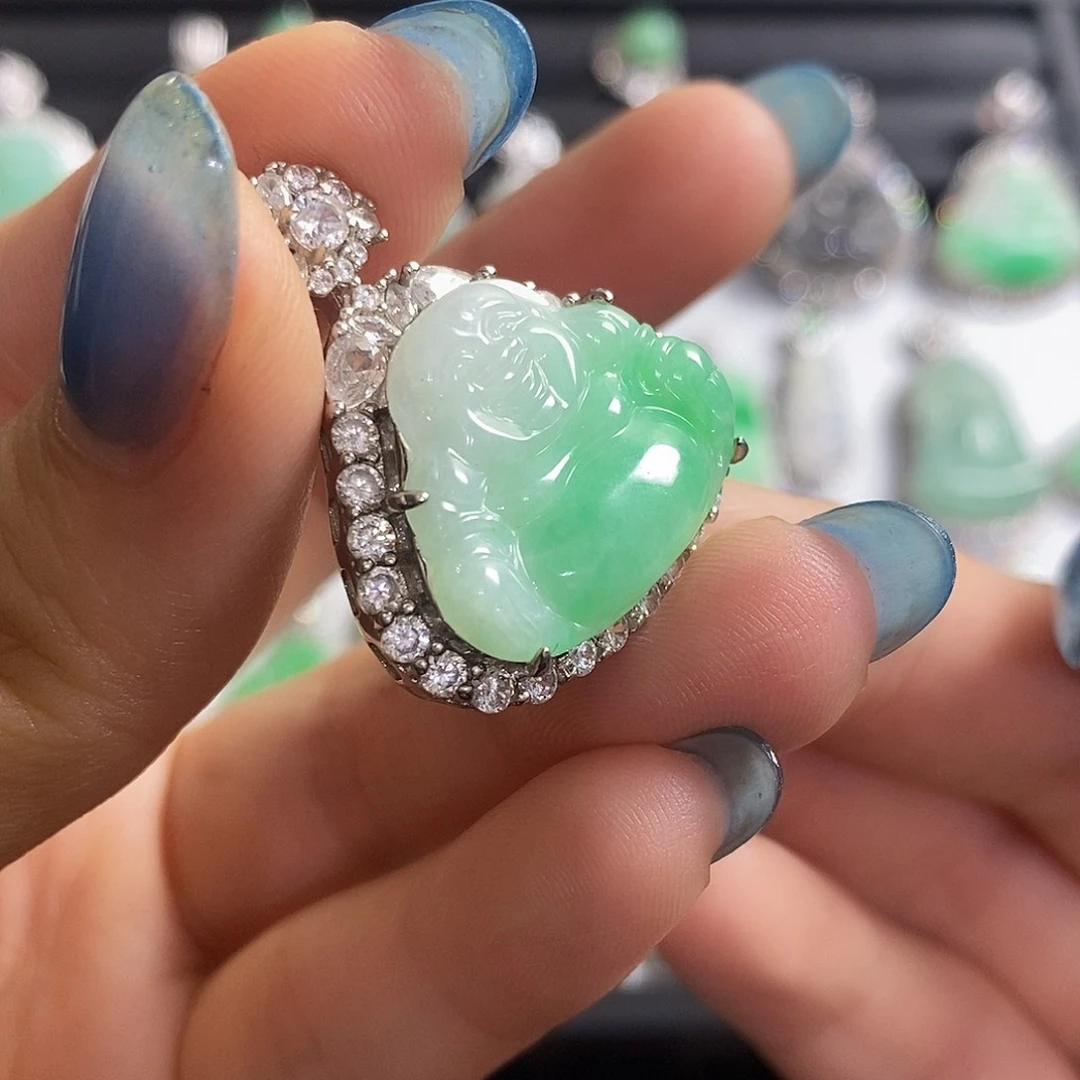 翡翠银S925镶嵌颈饰天然翡翠