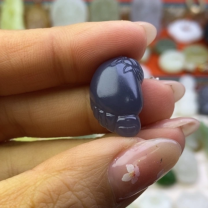 和田玉未镶嵌颈饰福利烟紫脚丫吊坠