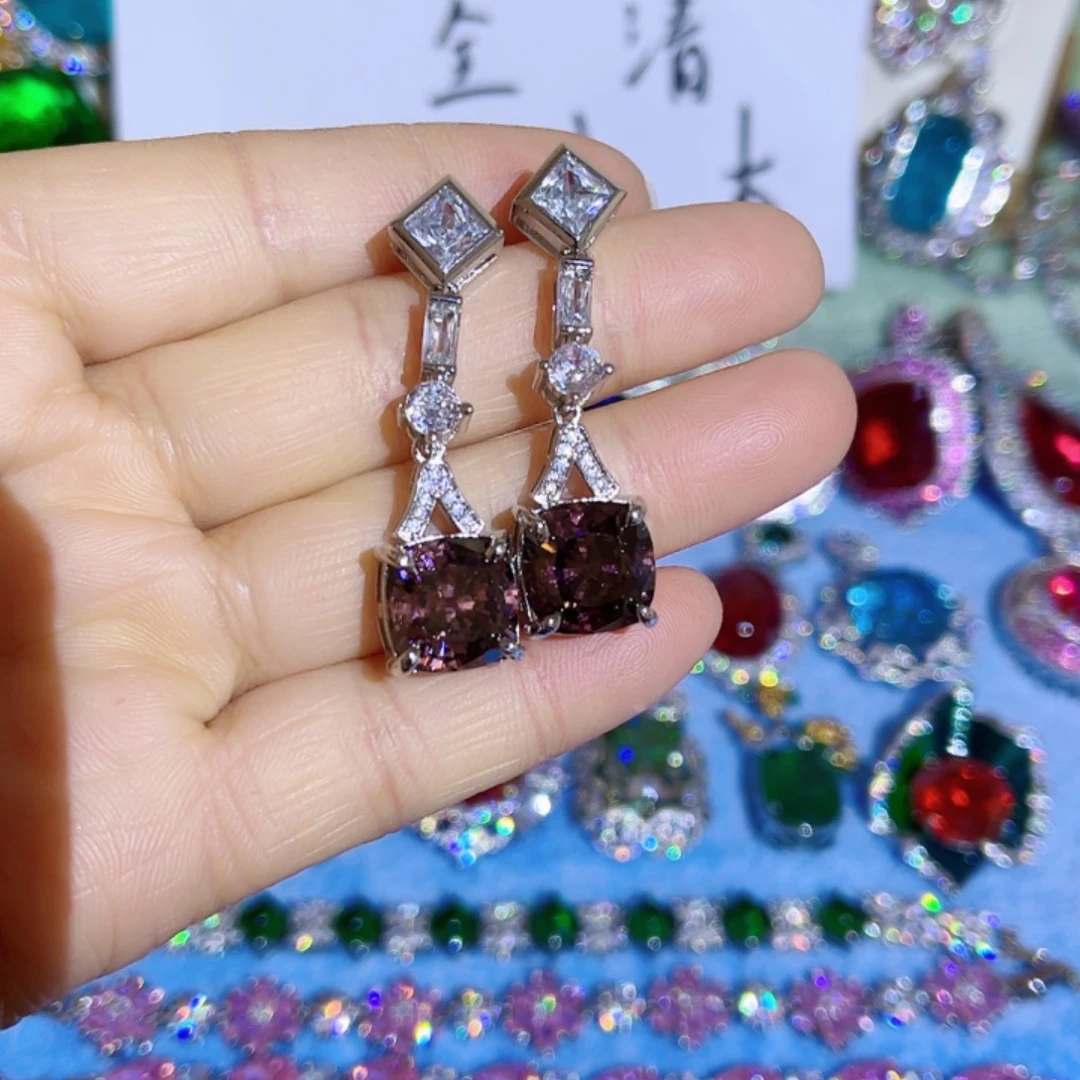 钨金璀璨夺目耀眼