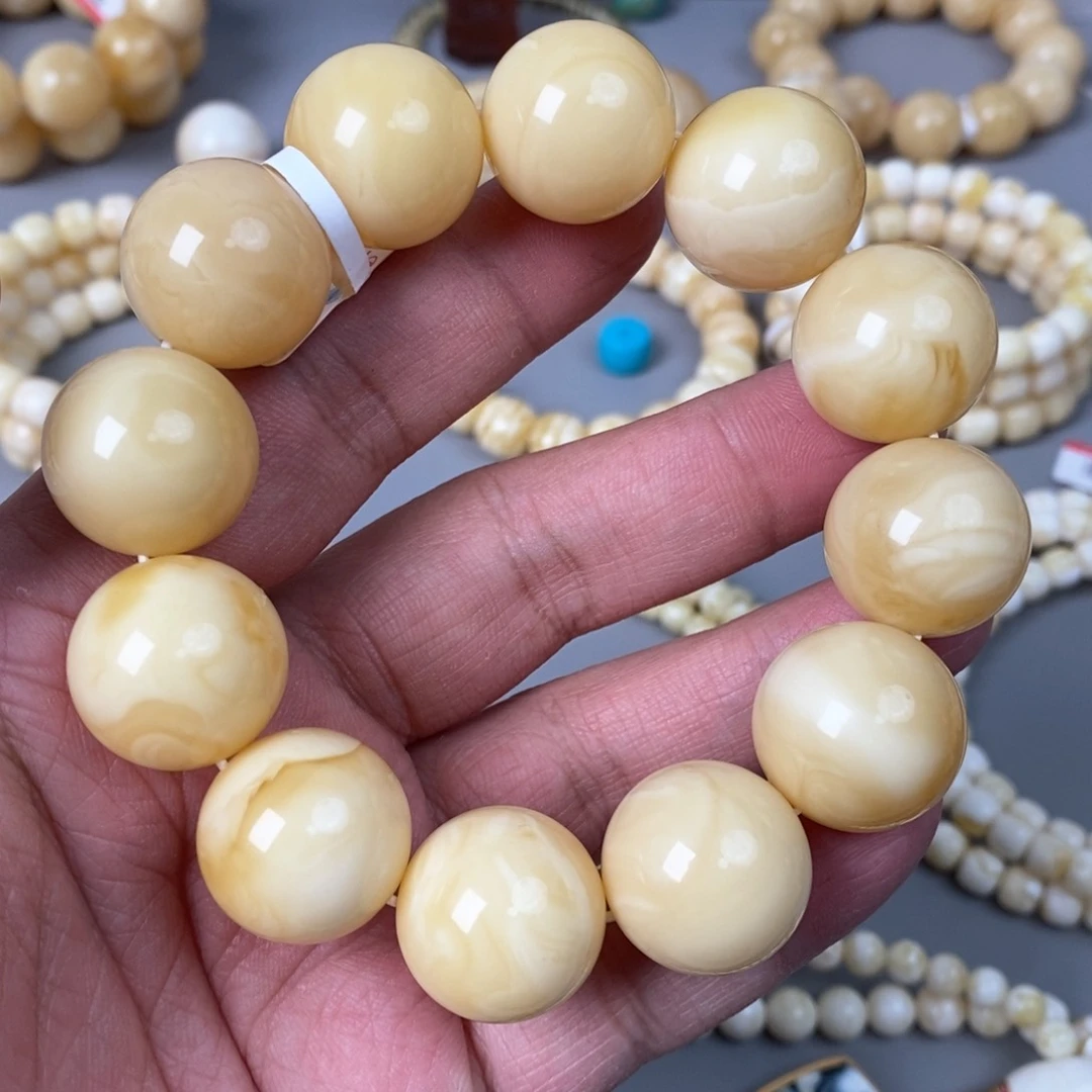 琥珀珠宝奇石未镶嵌20mm