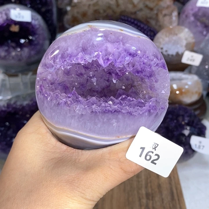 未镶嵌水晶大型摆件（非配饰）