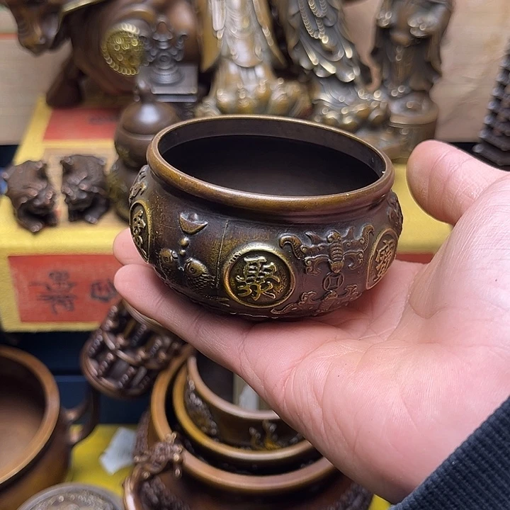 精美铜器点击下单